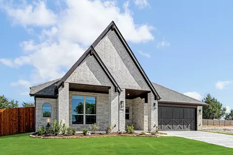 3421 Nightingale Ln, Midlothian, TX 76065
