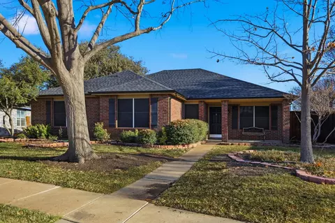 4148 Gardner Dr, The Colony, TX 75056
