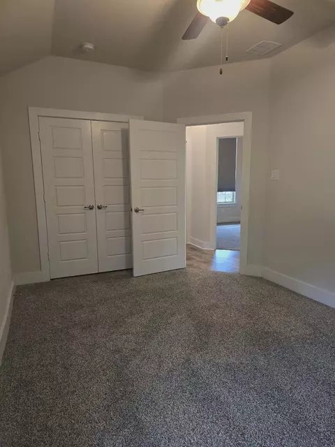 Bedroom - 126 Creekside Dr, Sanger, TX 76266 photo 1 of 3