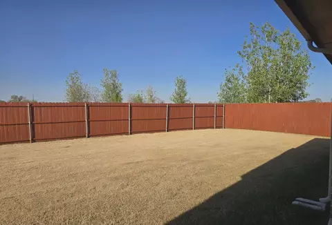 Exterior - 126 Creekside Dr, Sanger, TX 76266 photo 4 of 4