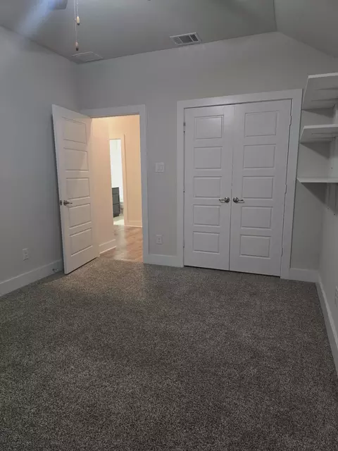 Bedroom - 126 Creekside Dr, Sanger, TX 76266 photo 3 of 3