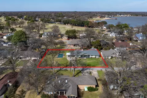 18460 Hickory Cir, Kemp, TX 75143