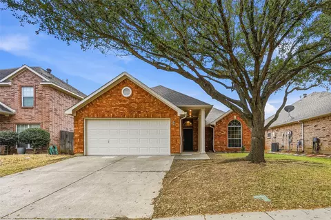 4416 Ridgeway Dr, Mansfield, TX 76063