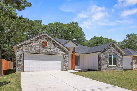 11308 Cedar Dr, Mabank, TX 75156