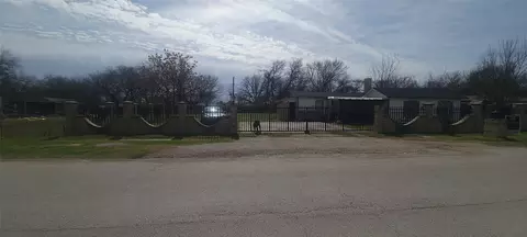 5313 Graham St, Sansom Park, TX 76114