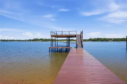 11194 Lakeside Ln, Mabank, TX 75156