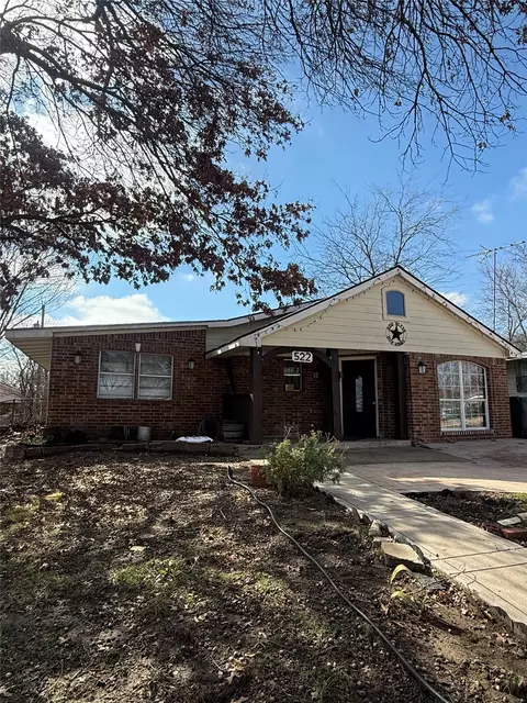 522 Seneca Dr, Garland, TX 75040