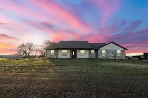 2122 Tower Dr, Moody, TX 76557