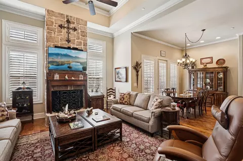 310 Watermere Dr #310, Southlake, TX 76092