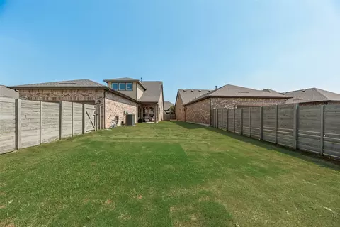 912 Lamp Post Ln, Argyle, TX 76226 photo 27