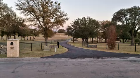 221 Silver Spur, Weatherford, TX 76087
