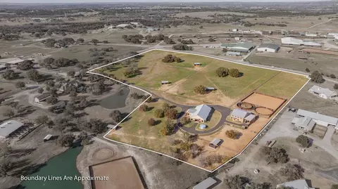 221 Silver Spur, Weatherford, TX 76087