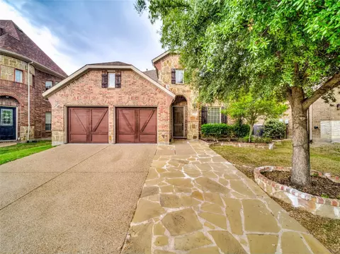 324 Enid Dr, Lewisville, TX 75056