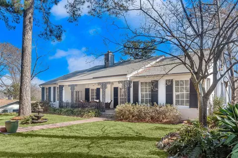 4537 Gilbert Dr, Shreveport, LA 71106