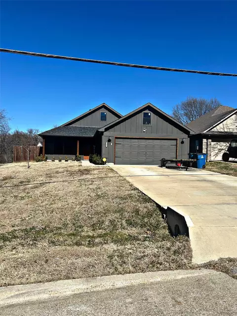 2631 Fish Tank Rd, Corsicana, TX 75110