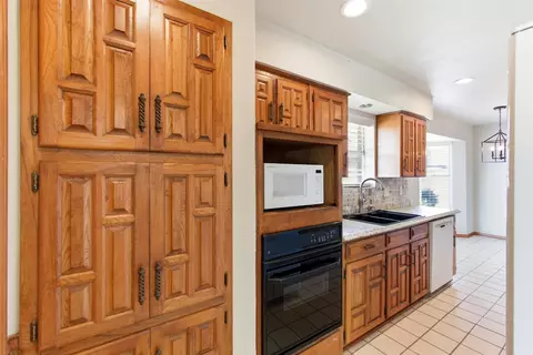 Kitchen - 2401 E Windsor Dr, Denton, TX 76209 photo 2 of 3