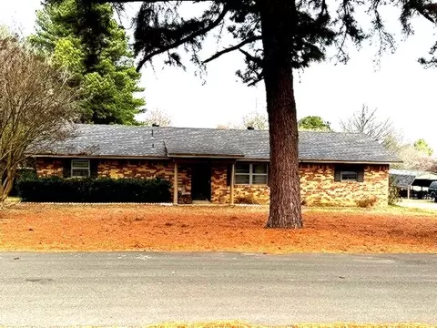 1525 Mansfield Rd, Reno, TX 75462