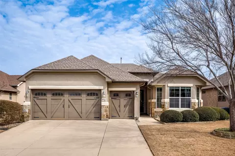 9724 Rivercrest Dr, Denton, TX 76207