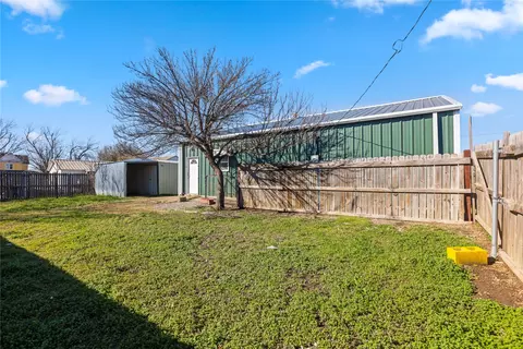 Exterior - 702 Main St, Windom, TX 75492 photo 5 of 6