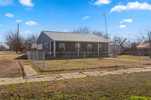 Other - 702 Main St, Windom, TX 75492 photo 4 of 6