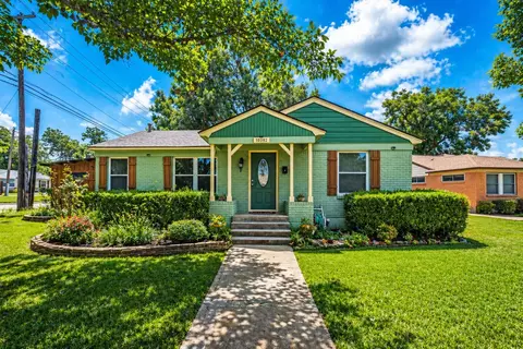 10382 Newcombe Dr, Dallas, TX 75228