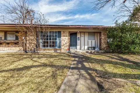 3429 Eastbrook Dr, Mesquite, TX 75150
