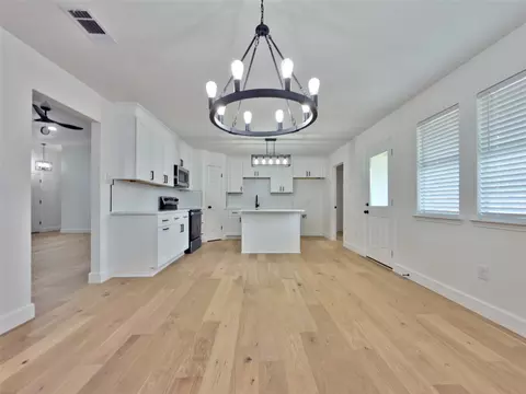 213 Bear Creek Pkwy W, Keller, TX 76248