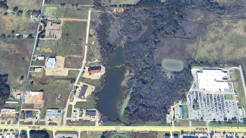 214 Heritage Pkwy, Gun Barrel City, TX 75156