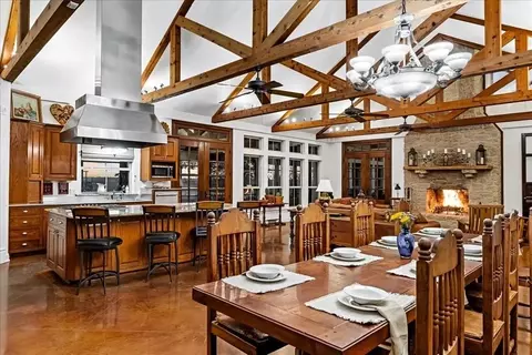 Dining - 1179 E Fm 813, Palmer, TX 75152 photo 2 of 2