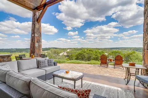 8225 Scotscraig Ct, Cleburne, TX 76033