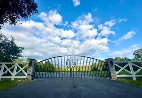 110 Seger Cir, Benton, LA 71006