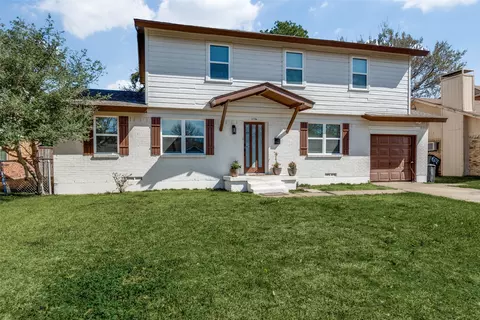 2736 Larchmont Dr, Mesquite, TX 75150