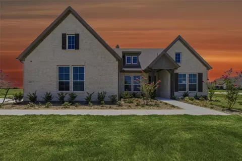 12117 Clastic Ct, Krum, TX 76249