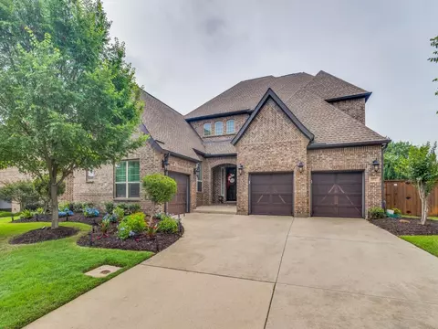 10937 Smoky Oak Trl, Argyle, TX 76226
