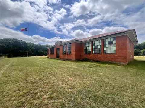 3673 Fm 103, Nocona, TX 76255