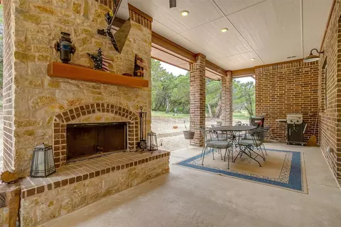 8028 Leven Links St, Cleburne, TX 76033