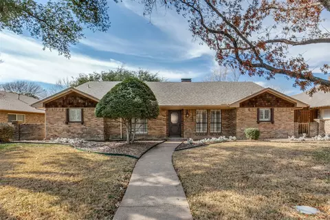 12605 Whispering Hills Dr, Dallas, TX 75243