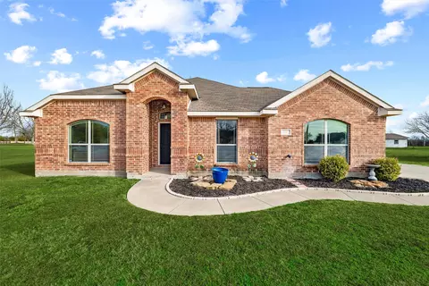 1547 Brookview Dr, Lancaster, TX 75146