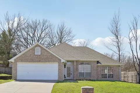 1427 Shadow Run, Weatherford, TX 76086