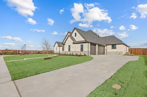 Exterior - 404 Broadmoor Dr, Haslet, TX 76052 photo 2 of 6