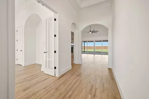 Entry Way - 404 Broadmoor Dr, Haslet, TX 76052 photo 2 of 3