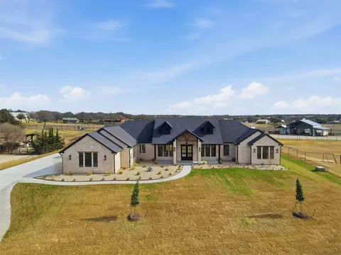 123 Trace Dr, Weatherford, TX 76087