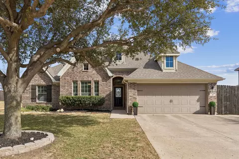 6120 Lamb Creek Dr, Fort Worth, TX 76179