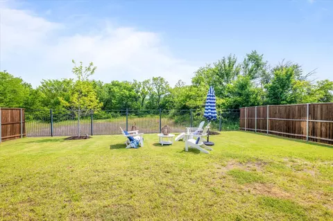 Exterior - 302 Dove Falls Dr, Argyle, TX 76226 photo 3 of 3