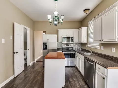 Kitchen - 314 Stringer Dr, Cedar Hill, TX 75104 photo 3 of 3