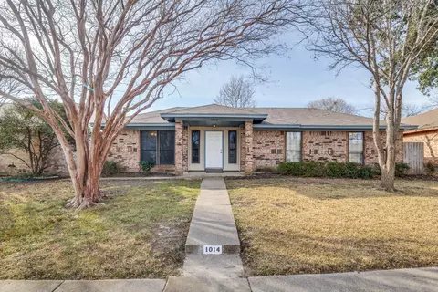 1014 Courtney Dr, Mesquite, TX 75150