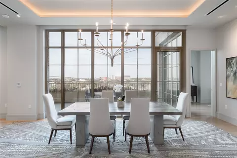 4205 Buena Vista St #501, Dallas, TX 75205
