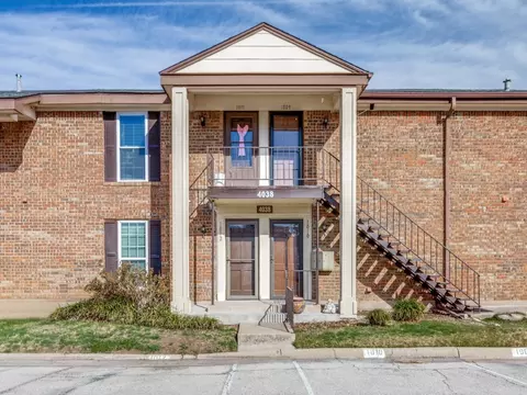 4038 Ridglea Country Club Dr #1012, Fort Worth, TX 76126
