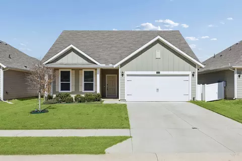9025 Huxley Dr, Providence Village, TX 76227