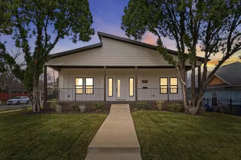 901 Elsbeth St, Dallas, TX 75208